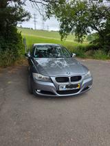 BMW 318i E90 TÜV Neu - BMW 318: E90