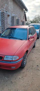 Opel opel astra F caravan - Opel Astra Kombi Caravan f mit Benzin-Antrieb