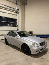 Mercedes-Benz c 200 - Mercedes-Benz 200 aus 2007