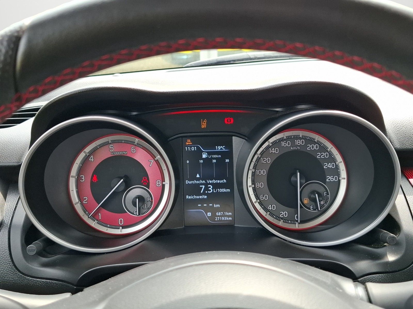 SUZUKI Swift 1.4 Boosterjet Sport KLIMA / LED / NAVI / - Image 12