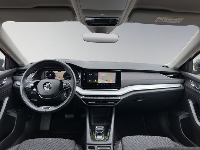 Octavia Combi 2.0 TDI DPF Style DSG ACC HUD LED