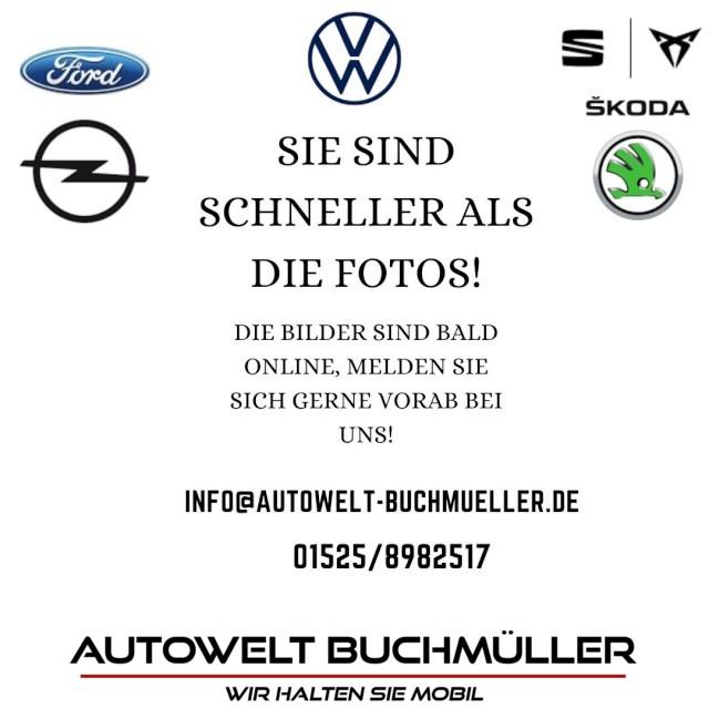 Volkswagen Touran 2.0 TDI DSG,7-SITZER,STANDH,AHK,PANO,DCC