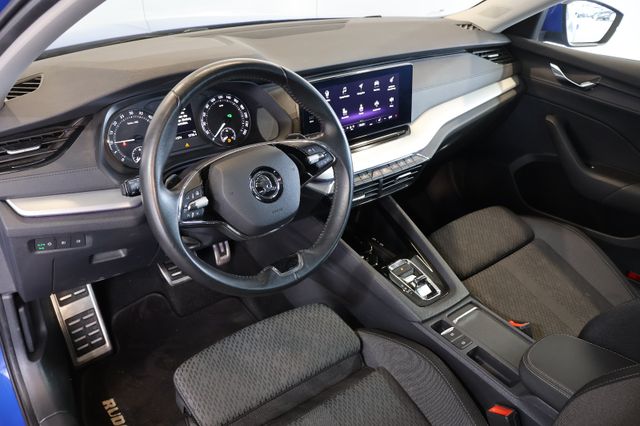 Skoda Octavia 2.0 TDI Clever CARPLAY+KAM+STDHZG+AHK