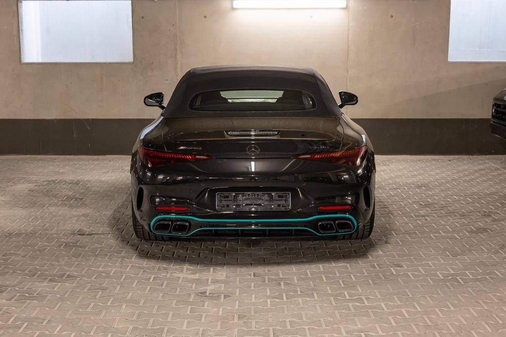 Mercedes-Benz SL 63 AMG