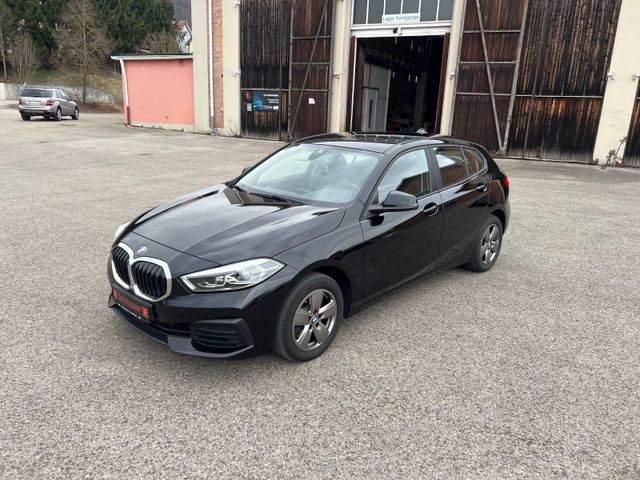 BMW 118 1 Limousine 118d Advantage 1Hand LED LiveCo