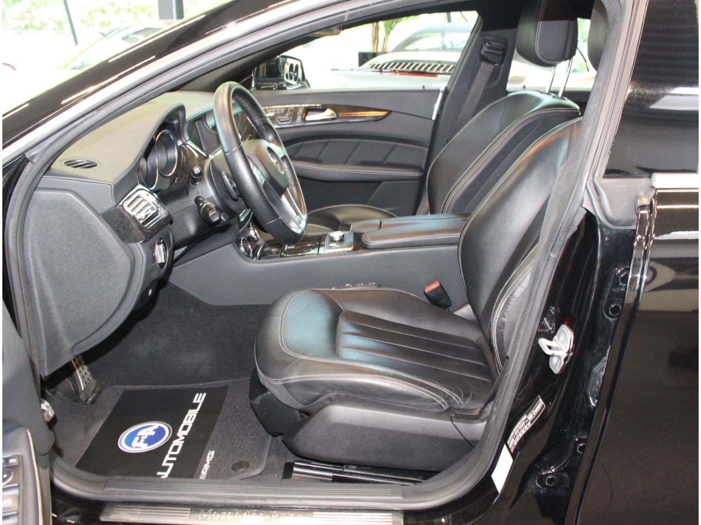 Fahrzeugabbildung Mercedes-Benz CLS 500 AMG Line 2.Hand*H&K*Bi Xenon*Airmatic