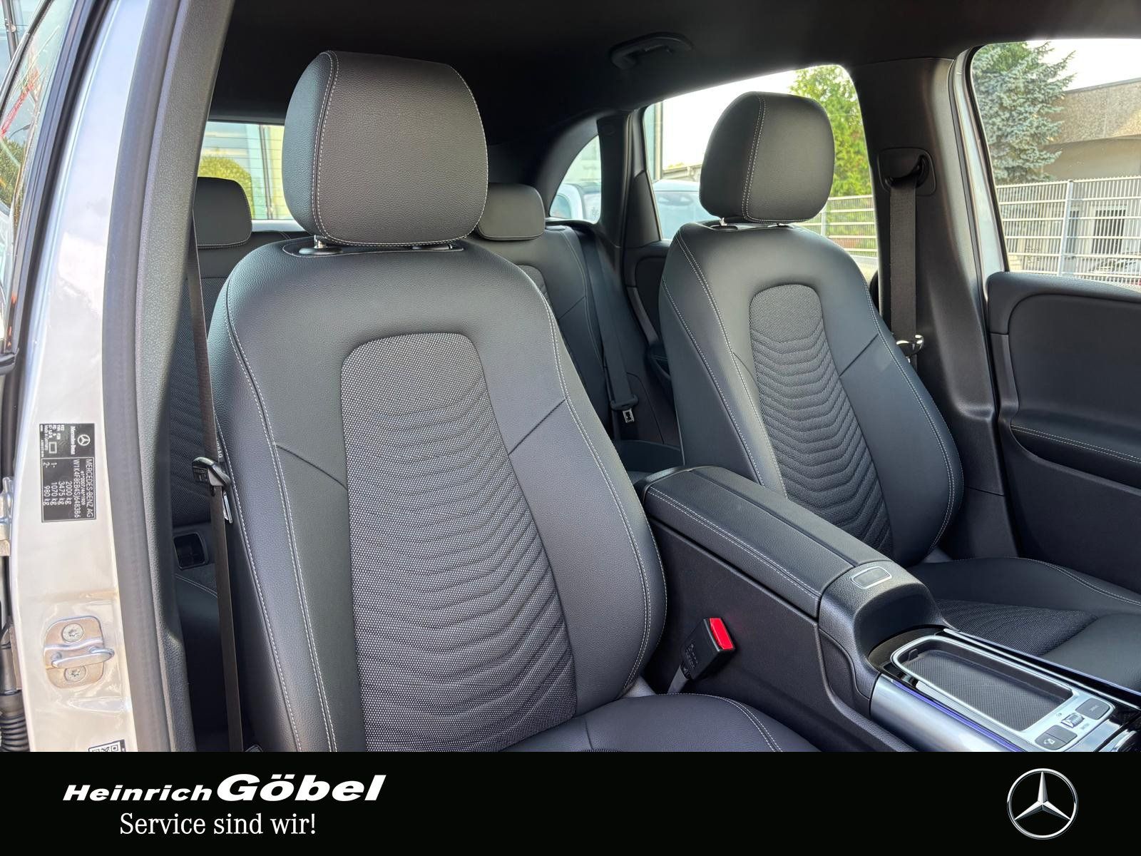 Fahrzeugabbildung Mercedes-Benz B 180 PROGRESSIVE*KAMERA*KEYLESS*AMBIENTEBEL*