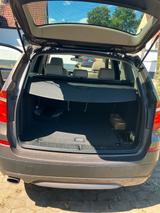 BMW  x3  Panorama - BMW X3 mit Diesel-Antrieb: Limousine
