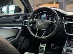 AUDI RS6 4.0 TFSI*EXCLUSIVE*PANO*MASSAGE*B&O*AHK*HEAD