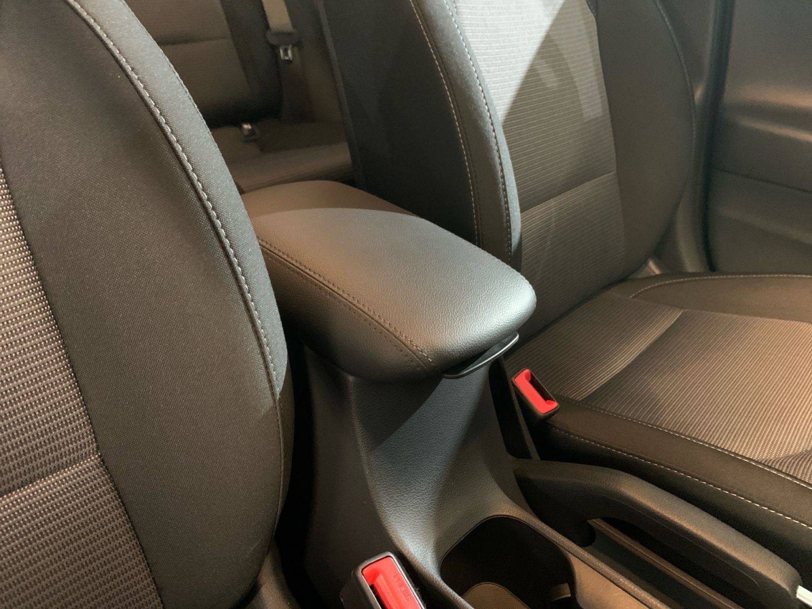 Fahrzeugabbildung Hyundai i30 1.0 T-GDI 7-DCT Select Mild-Hybrid Allwetter