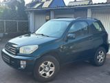 Toyota RAV 4 2.0 4x4 3-TÜRER KLIMAANLAGE ALU TÜV 11/26 - Toyota RAV 4 aus 2001