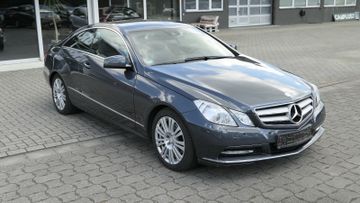 Mercedes E 220 - 7