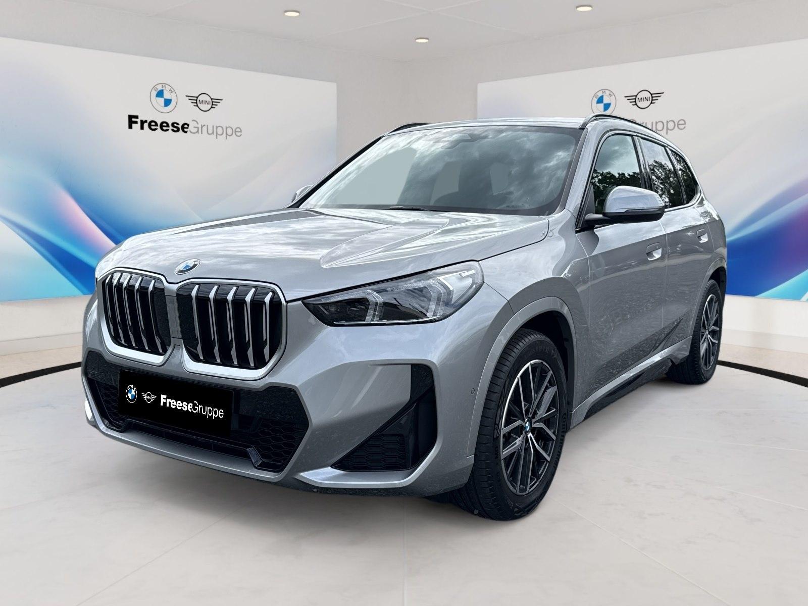 BMW X1 sDrive18i AHK PANO RFK HIFI SPORTSITZE LED BT