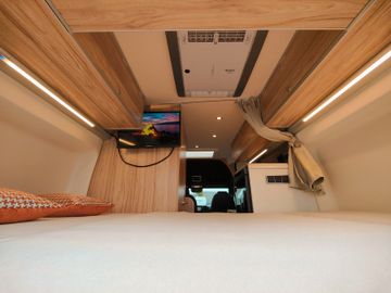 Fahrzeugabbildung HYMER / ERIBA / HYMERCAR GRAND CANYON S 4x4² RSX-8 LTD. #8