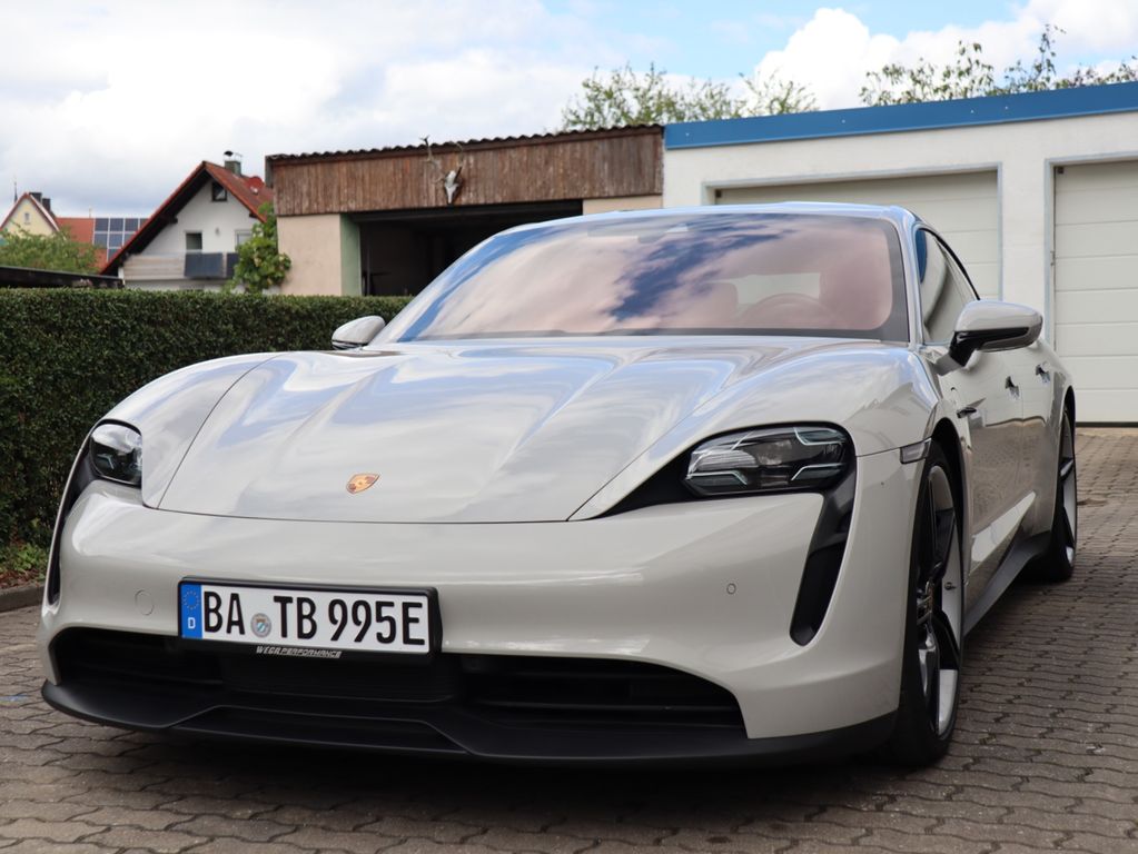 Image of Porsche Taycan