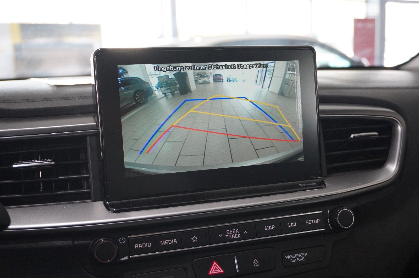 Fahrzeugabbildung Kia cee'd SW 1.6 CRDI 7-DCT DYNAMIC NAVI/LED/KAMERA