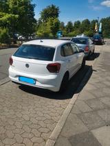 Volkswagen Polo 1.0 48kW Comfortline. RC, insp. Neu - gebrauchte Kleinwagen in Wolfsburg