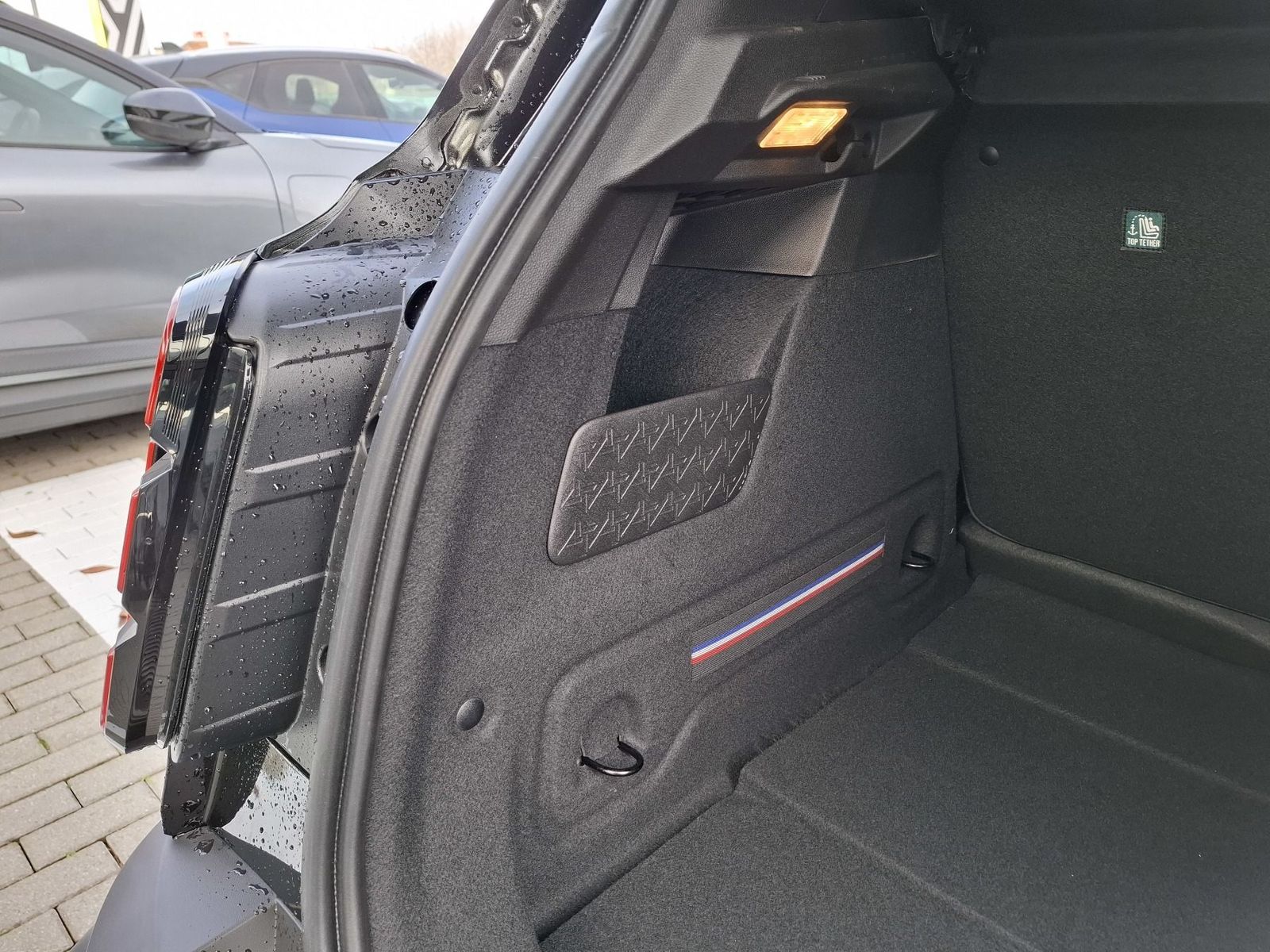 Renault R 4 - Bild 11