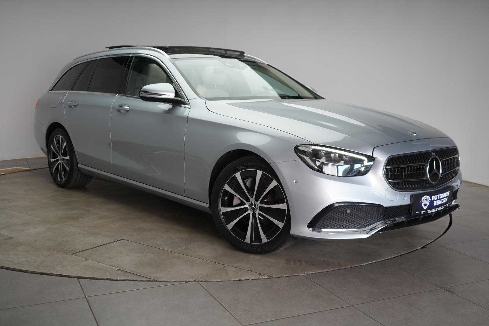 Mercedes-Benz E 300 e T 9G-T Avantgarde Leder/Distr/AirBalance