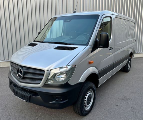 Mercedes-Benz Sprinter II Kasten 316 4X4 1.Hand ZG3 AHK 3,5 t