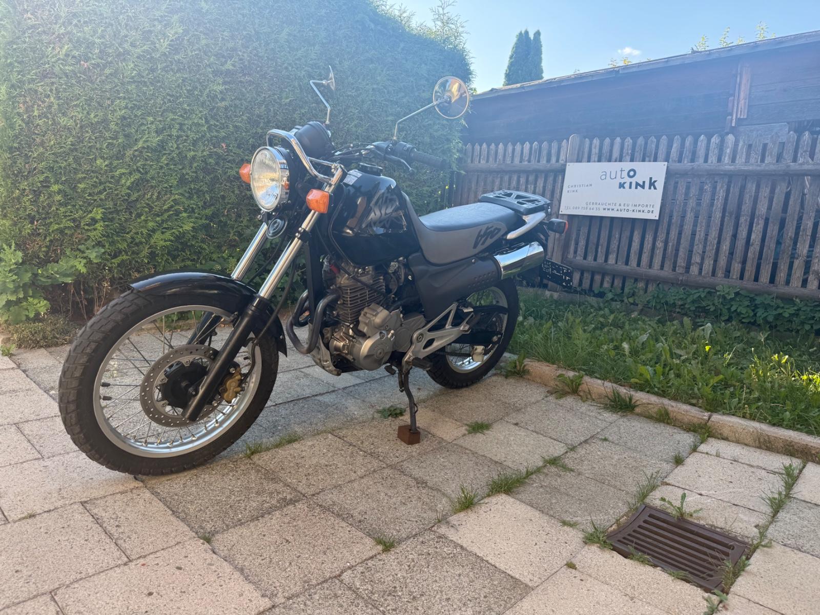 Honda SLR 650  RD09