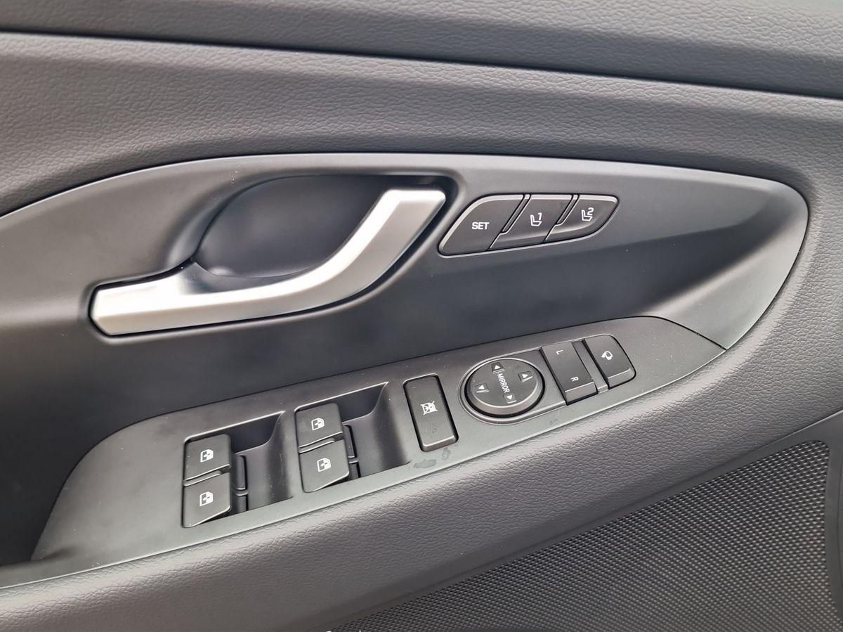 Hyundai i30 – Bild 17