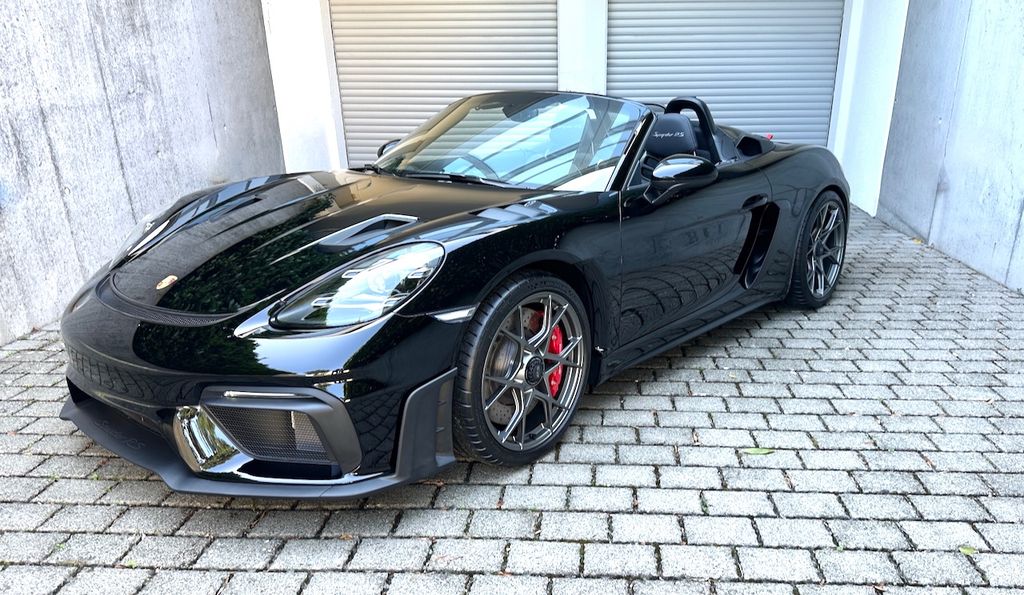 Porsche 718 Spyder RS Bose Lift LED Chrono NEUWAGEN