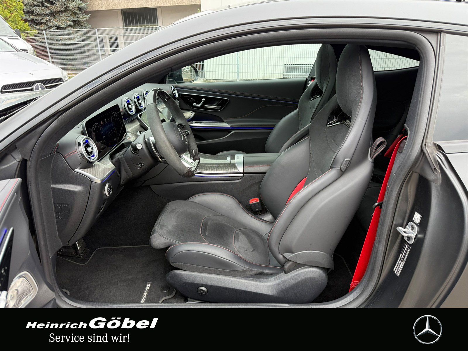 Fahrzeugabbildung Mercedes-Benz AMG CLE 53 4M+ FAP+*STANDHEIZUNG*HUD*PANO*20ZOLL