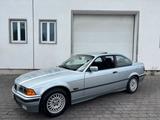 BMW E36 320i Coupé DIN Kennzeichen Origina... - BMW 320 aus 1995: Coupé
