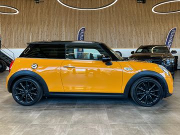 MINI Cooper SD *1.HAND*HEAD-UP*KAM*LED*PDC*TEMP*PANO*