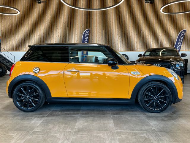 MINI Cooper SD *1.HAND*HEAD-UP*KAM*LED*PDC*TEMP*PANO*
