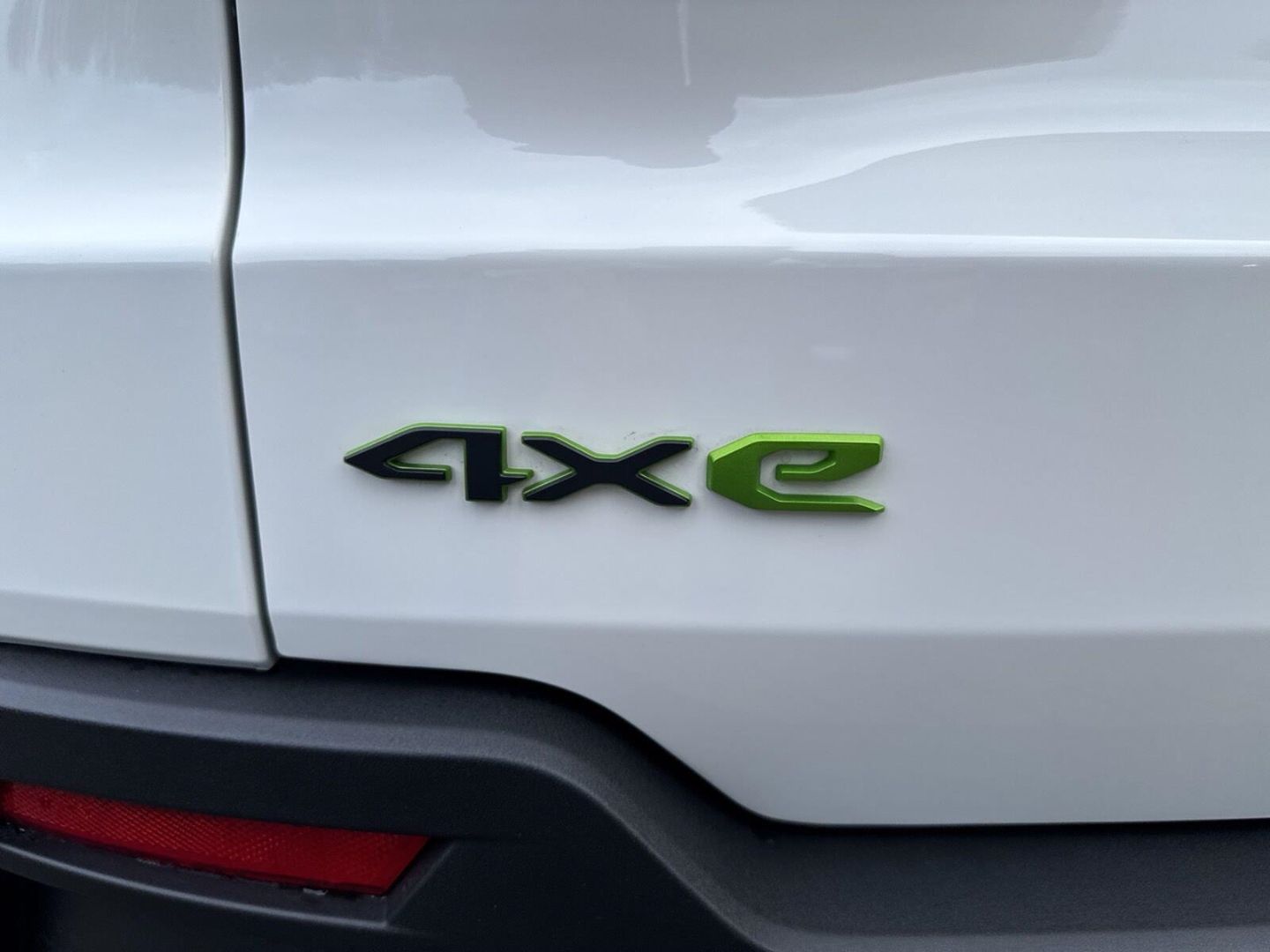 Fahrzeugabbildung Jeep Avenger Overland Mild-Hybrid 4xe-Leder-Panoramad