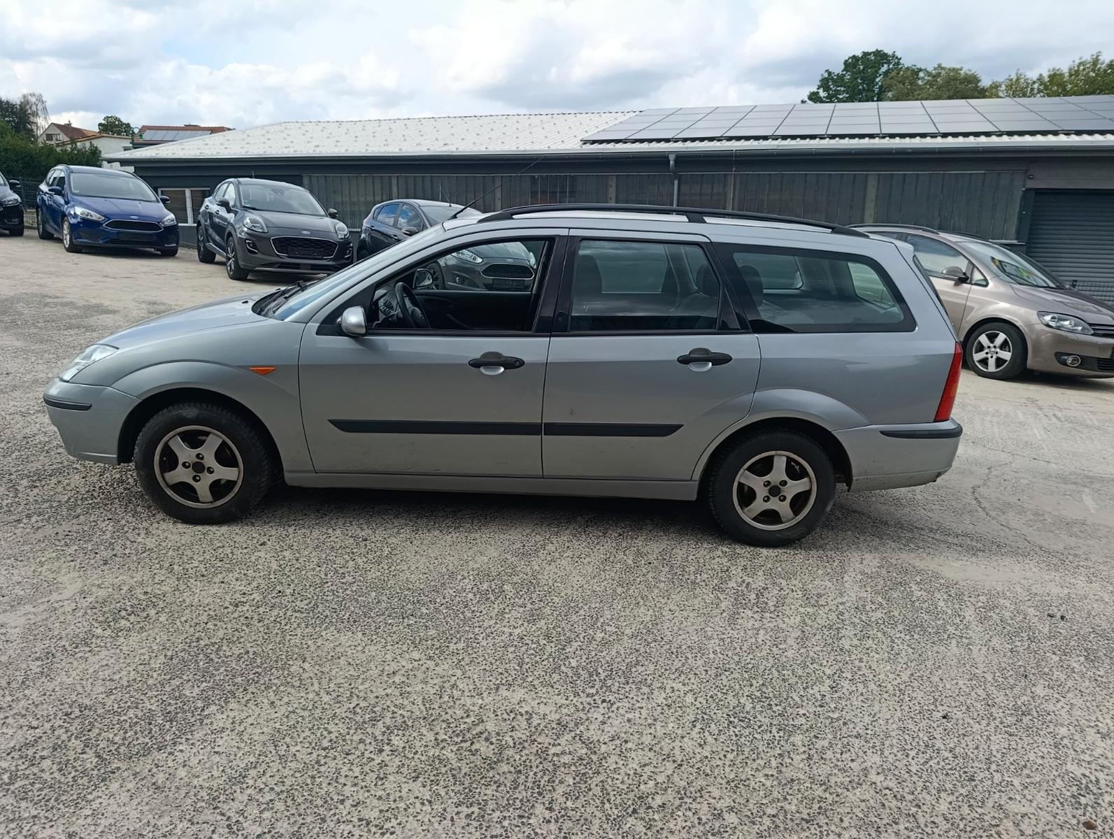 Ford Focus 2004 — photo 5
