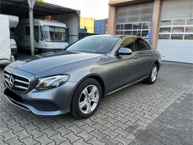 Mercedes-Benz E 350d  Lim.  AMG-Optik