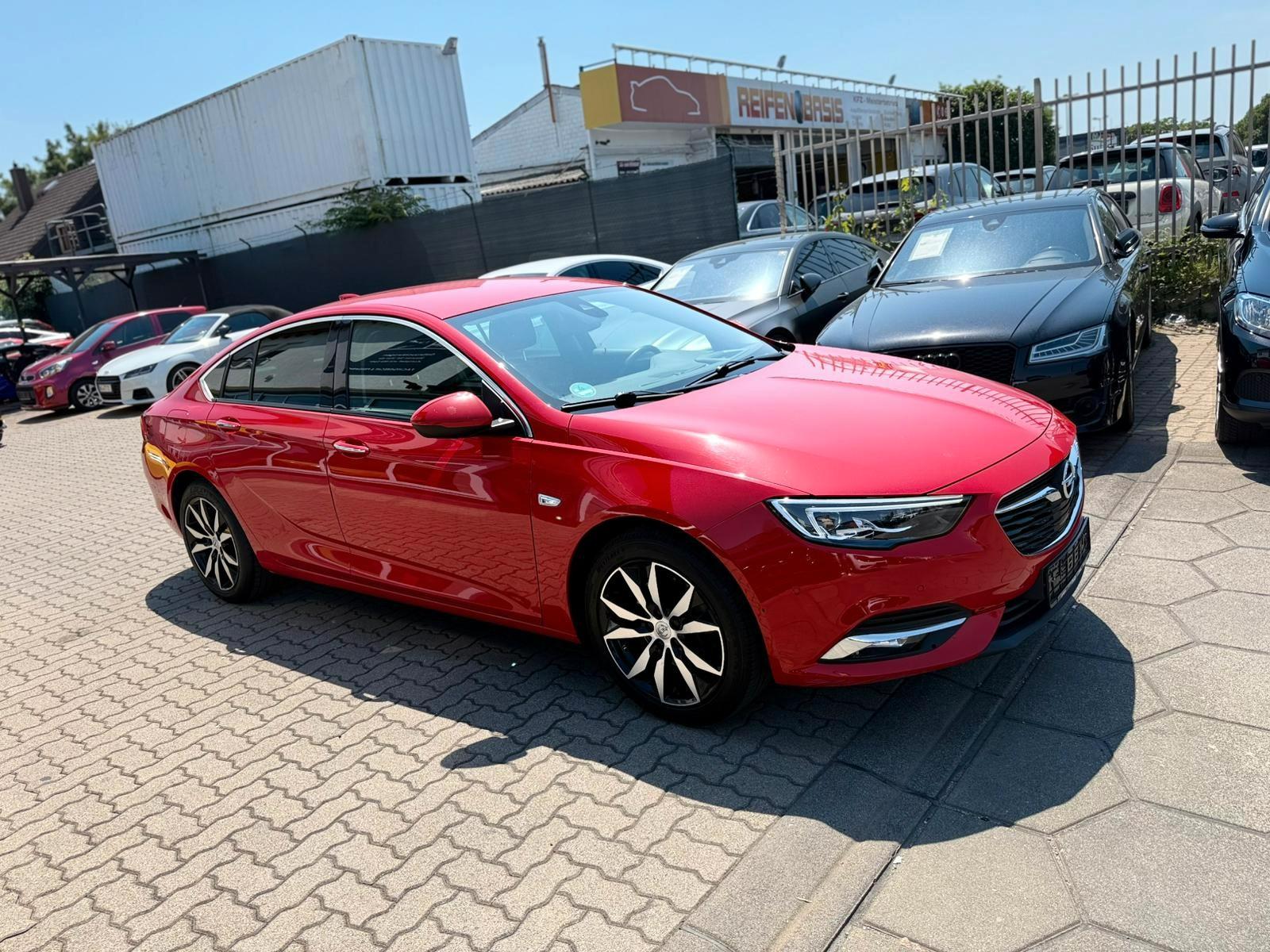 Opel Insignia B Grand Sport *KAMERA*LEDER*HEAD-UP*