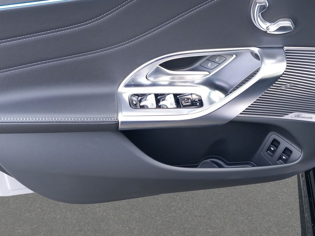 Fahrzeugabbildung Mercedes-Benz C 400 4M AMG*Pano-Dach*Massage*Sitzklima*360 °**