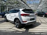 Hyundai Tucson 1.6 T-GDI DCT 4WD Voll AHK Pano 19" - weiße Hyundai TUCSON