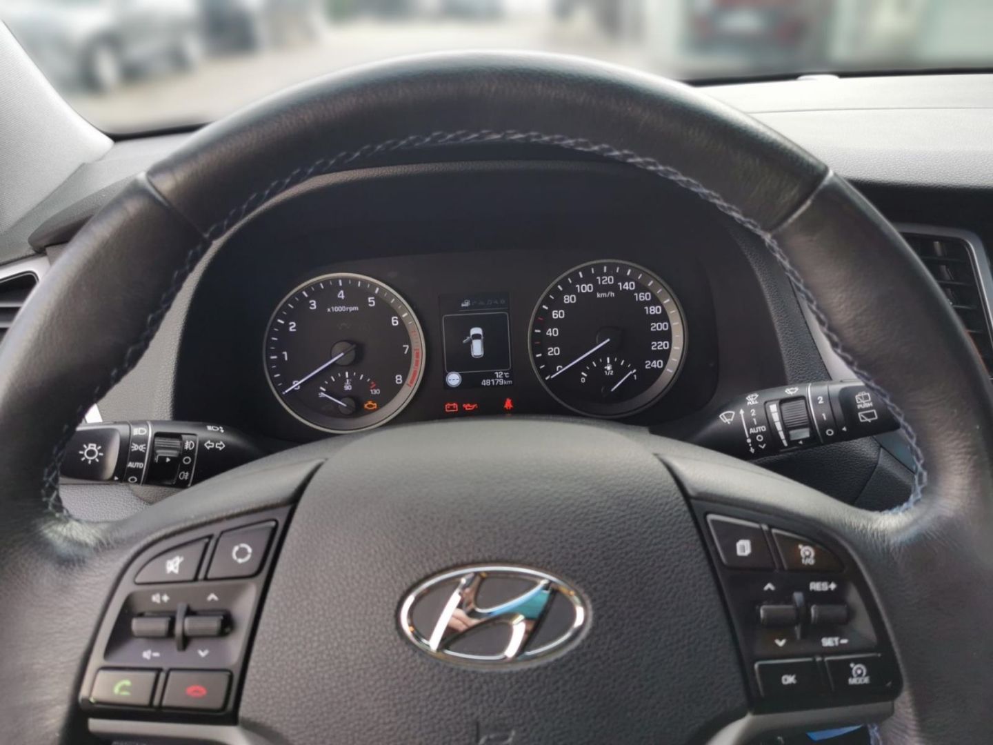 Fahrzeugabbildung Hyundai Tucson blue Advantage 2WD Navi, 8-fach bereift M