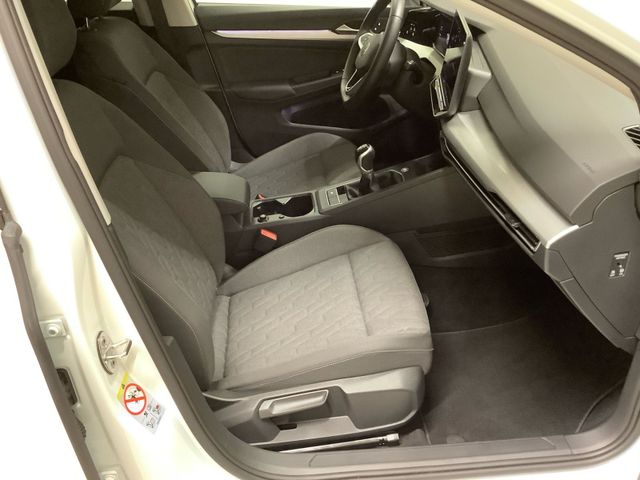 Golf Life 1,5 TSI 85 kW  AZV, Pano, ACC, LED, SH