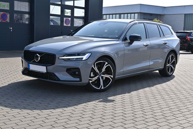 Volvo V60 B4 D Auto Plus Dark*RFK*STDHZG*PANO*ACC