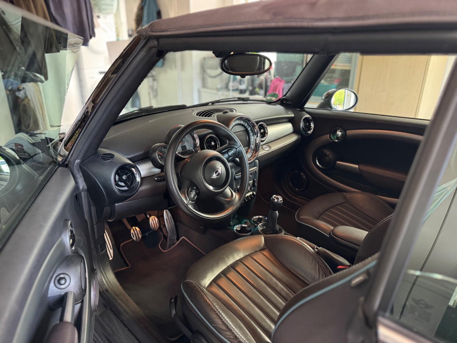 MINI Cooper S Cabrio Highgate Highgate