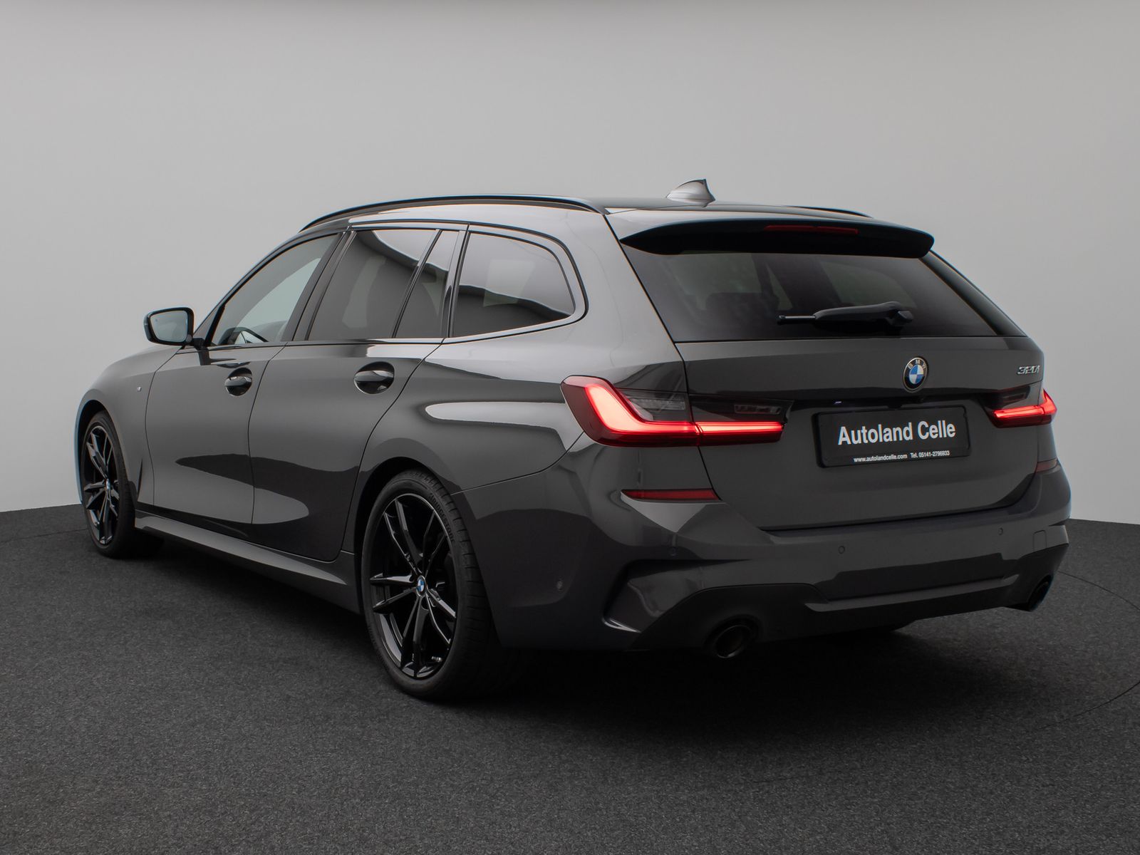 Fahrzeugabbildung BMW 320i M Sport Kamera DAB Laser Alarm Leder 19Zoll