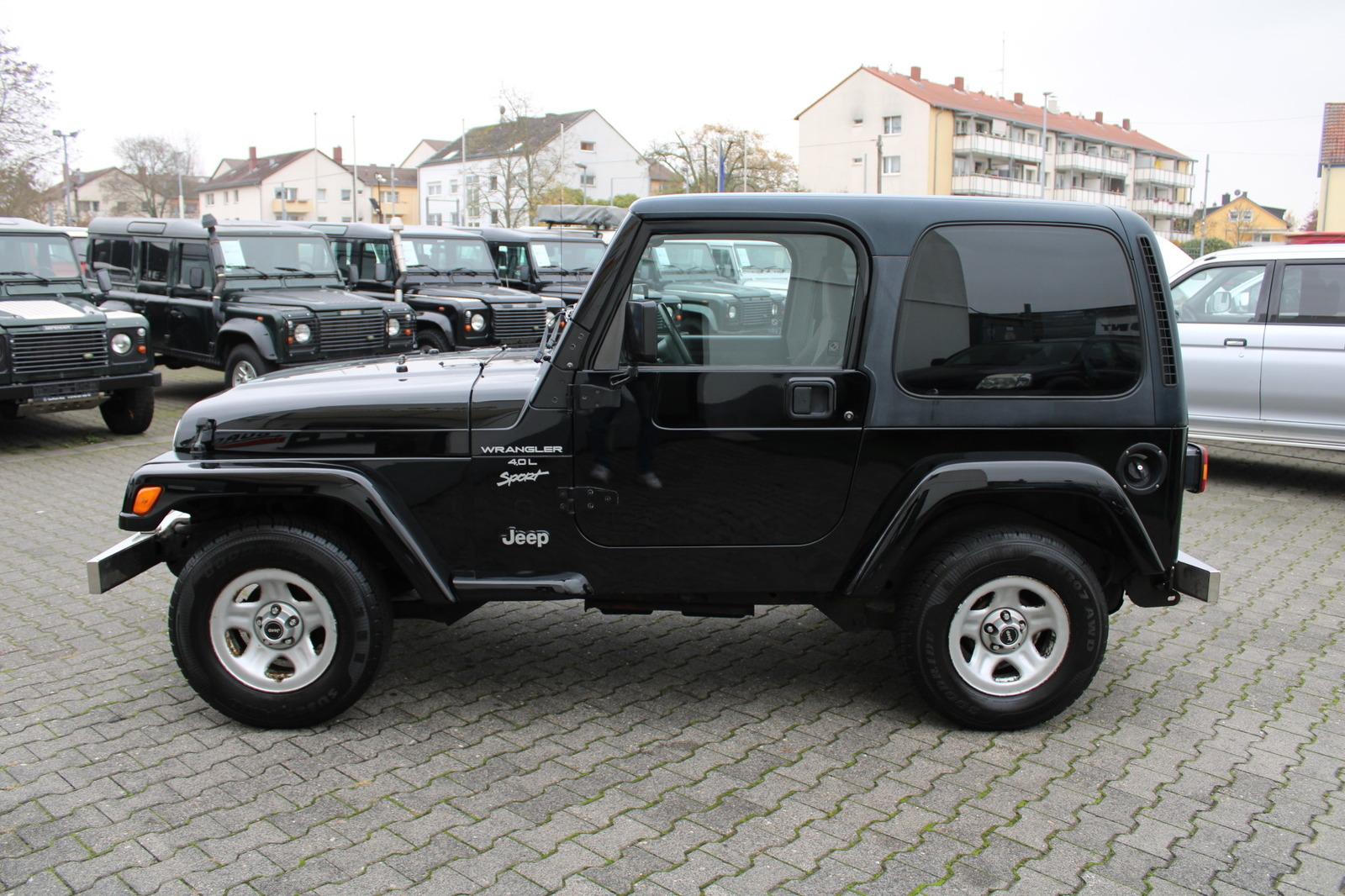 Jeep Wrangler 4.0 Sport | 169 ch | BVM | GPL | Hard-top | Différentiel autobloquant | 8 pneus | CT neuf