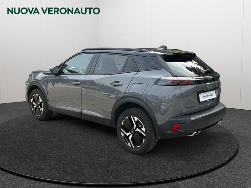 Peugeot 2008 PURETECH 130 S&S EAT8 GT imagem 3