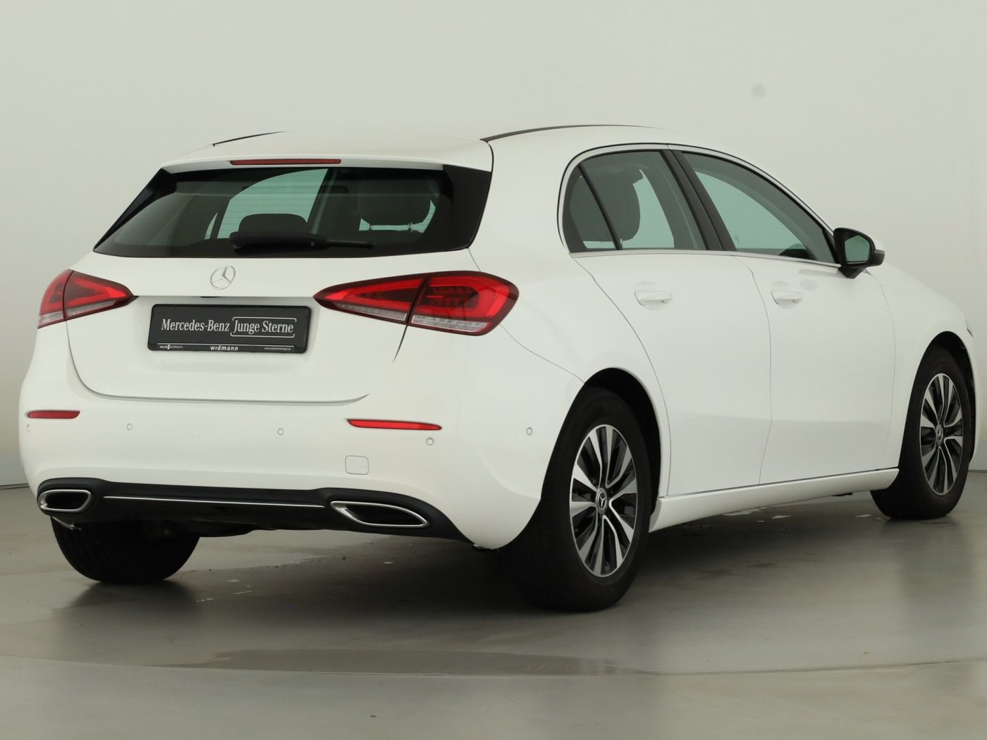 Mercedes-Benz A 200 d Progressive AHK LED Navi PTS Kamera SHZ foto 2