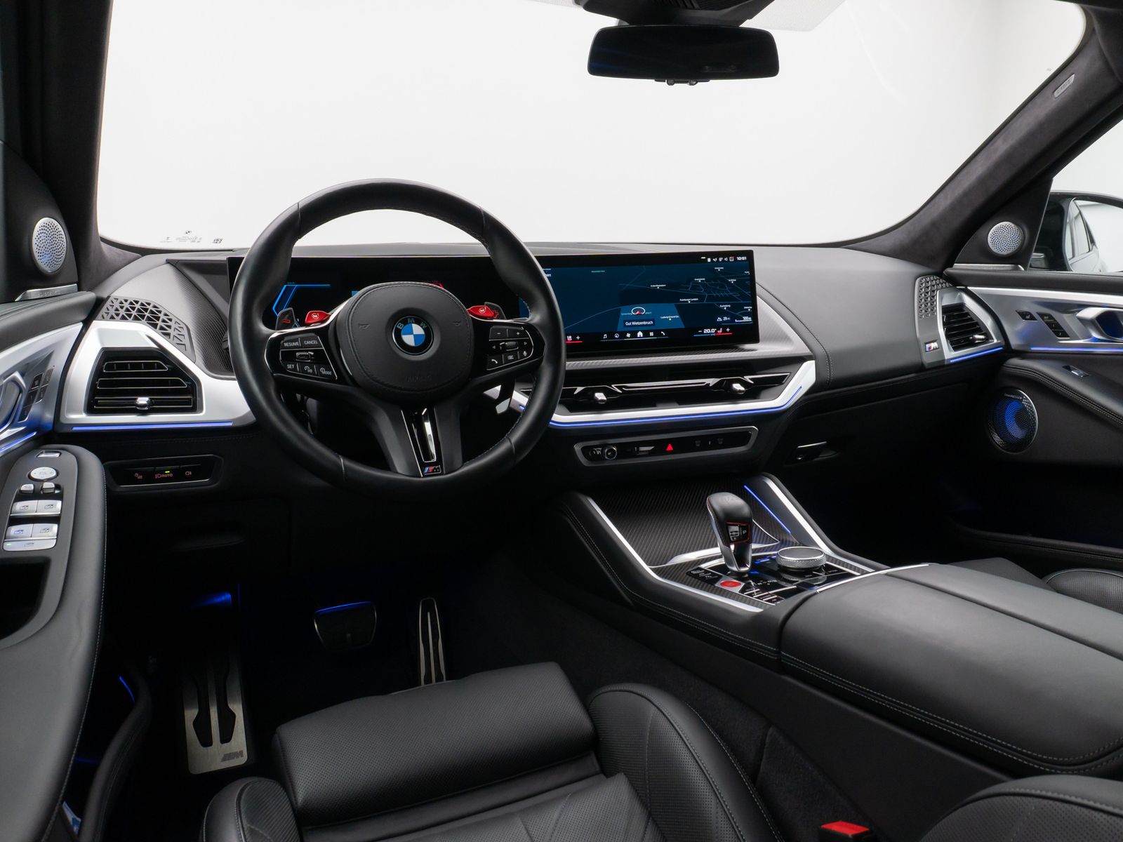 Fahrzeugabbildung BMW XM 360° HUD DAB B&W Massage SoftCl AHK 23Zoll