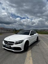 Mercedes-Benz C 63 AMG Mercedes Perf.AGA / Pano / Burmester  - Mercedes-Benz C 63 AMG aus 2017