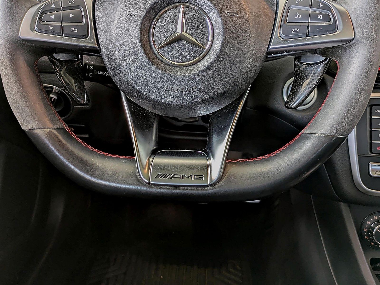 Fahrzeugabbildung Mercedes-Benz CLA 45 AMG PERFORMANCE | PANO| NIGHT| AERO I LED