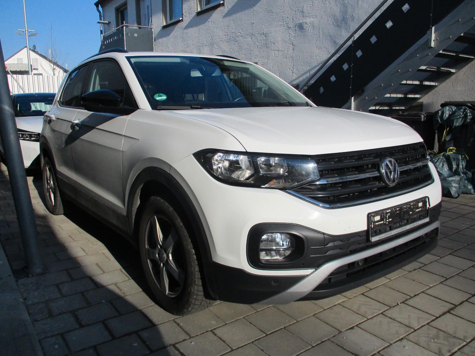 Volkswagen T-Cross Life*AHK*NAVI*SITZHEIZUNG*PDC