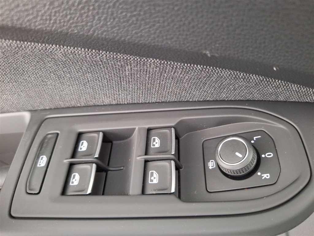 Volkswagen Golf Variant Life 1.5 eTSI DSG BusinessPremium, миниатюра 15